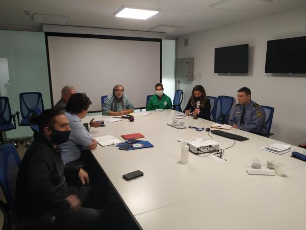 Reunión de Amsafe Rosario con el Ministerio de Educación y de Seguridad por el robo sufrido por escuelas.