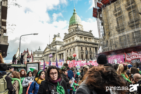 Aborto Legal. En una jornada histórica se aprobó la media sanción