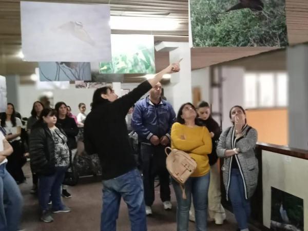 "Aves del Paraná. Retratos de un mundo frágil"