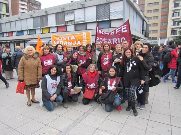 El 3 de Junio participamos en la marcha de #NIUNAMENOS