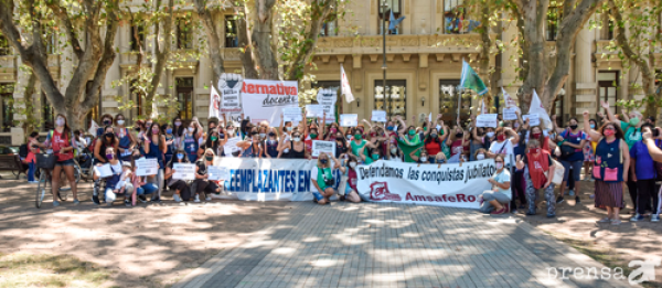 Concentración en la Plaza San Martín