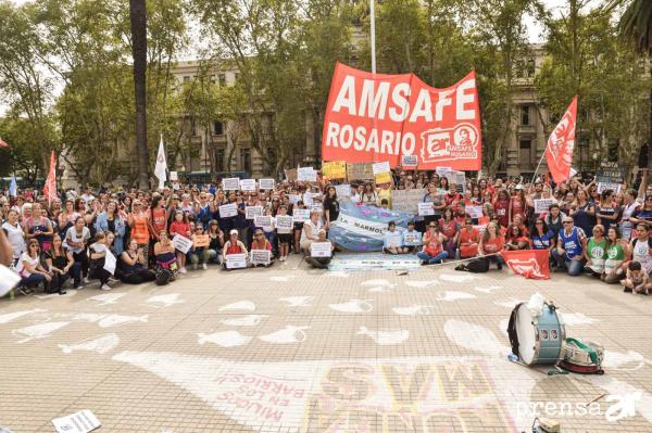 Repercusión mediática de la concentración en gobernación contra  las balaceras a las Escuelas