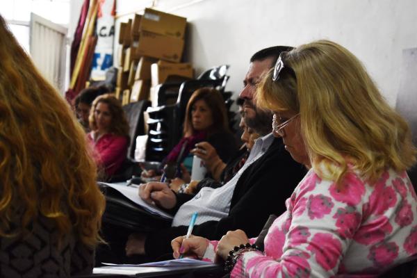 Jornadas gremiales de debate en las escuelas