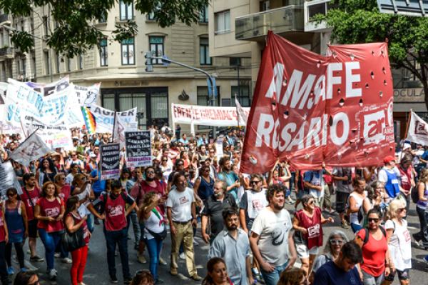 Adherimos a la Jornada Nacional de lucha del Sindicalismo Combativo: Jueves 22 – 17:30hs. Movilización de Plaza Sarmiento a Plaza San Martín.