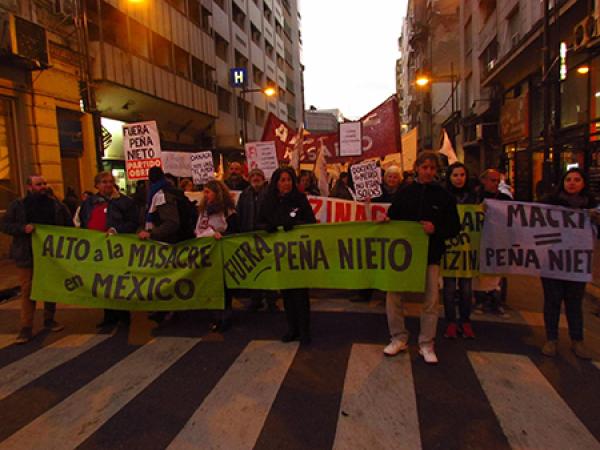 Marcha y acto en repudio a la visita de Peña Nieto a nuestro país