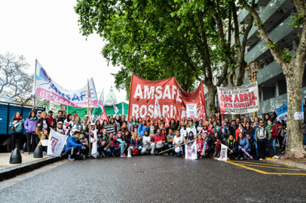 Estuvimos frente al Congreso repudiando el presupuesto de Macri y el FMI