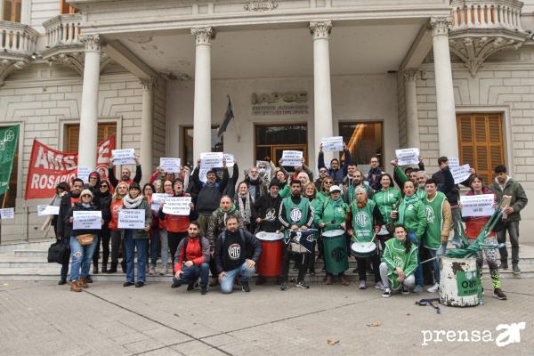 Reclamo por cortes en Iapos