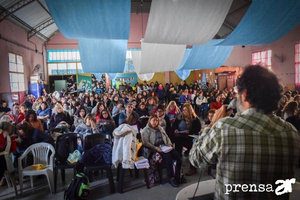 Asamblea departamental, jueves 23 a las 8.30 en La Toma