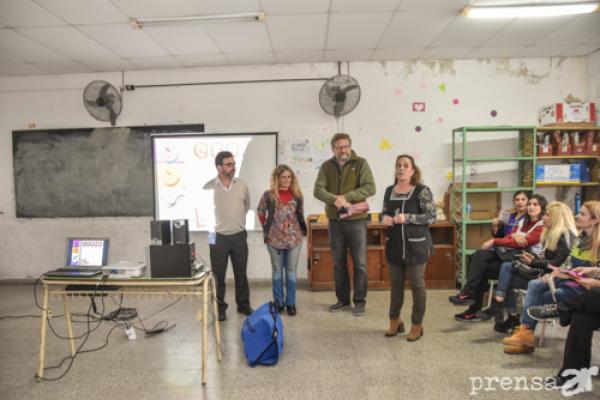 Curso RCP en la Escuela n°560