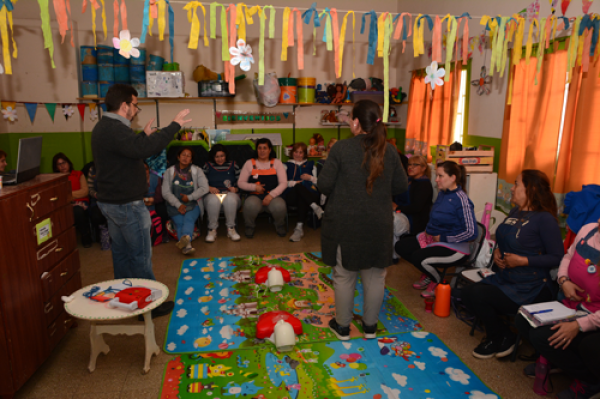 Curso de RCP en el Jardín “Héroes de Malvinas"