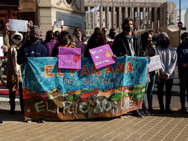 Reunión en el Concejo por la quema en las islas