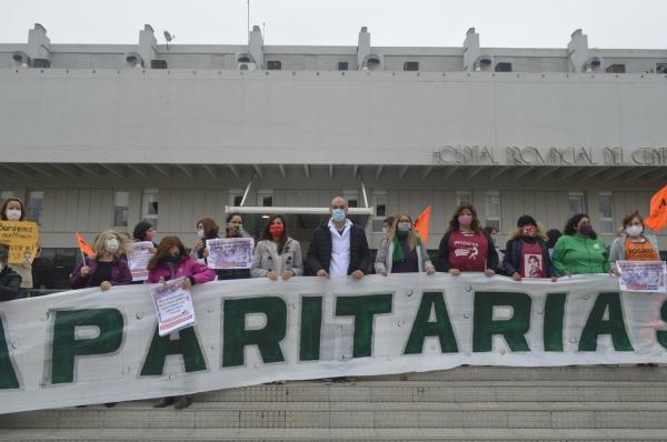 Acompañamos la Jornada de Protesta de los profesionales nucleados en Siprus.