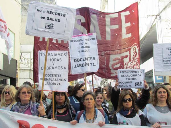 La escuela pública y la educación secundaria no deben ser variable de ajuste