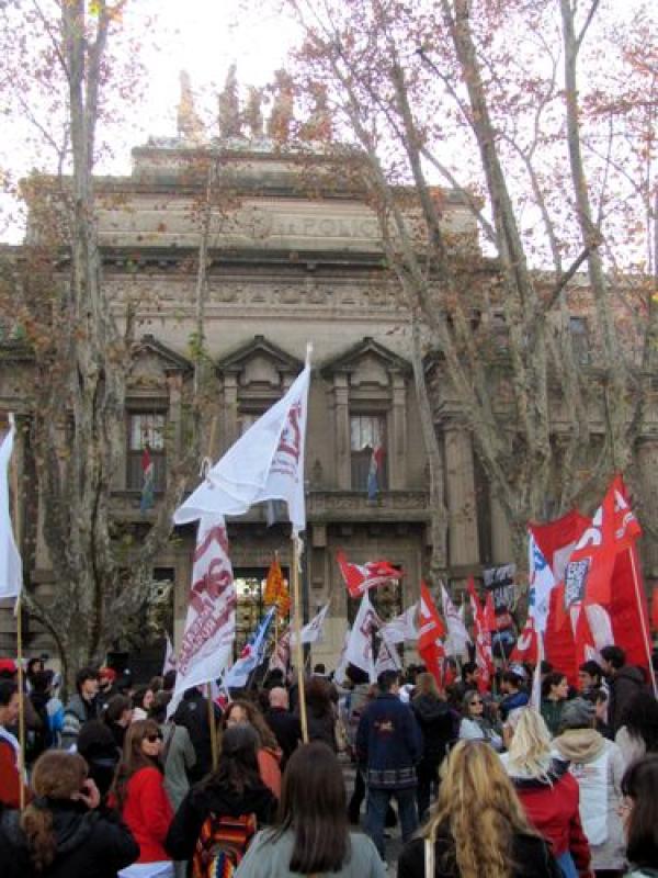 Por la reapertura de la discusión salarial