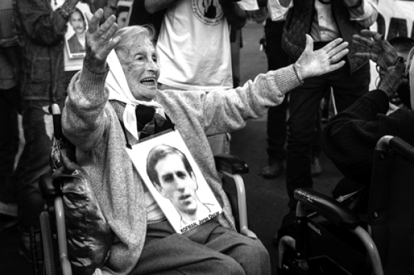 Despedimos con mucha tristeza a Queca Kofman, Presidenta de la Asociación Madres de Plaza de Mayo de Santa Fe.