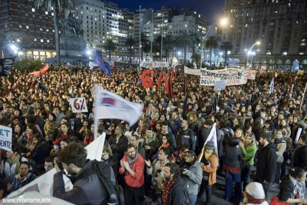 Todo nuestro apoyo a los docentes uruguayos