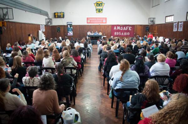 Multitudinario Congreso Educativo de Amsafe Rosario