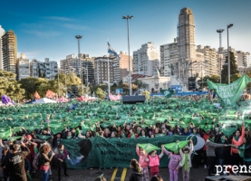 #3J Ni Una Menos. Marcha y Pañuelazo Rosario 