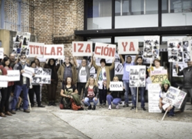 Concentración en el Ministerio de Educación por titularización en CECLA.