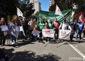 Acompañamos el reclamo por el edificio de la EETP 625