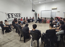 Encuentro con juventudes