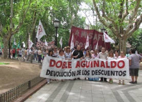 5000 firmas por doble aguinaldo