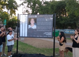 Señalización en homenaje a Jonatan Herrera