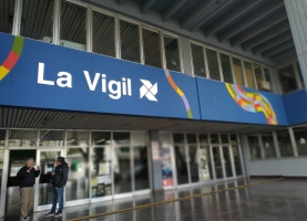 Reunión con las autoridades de la Biblioteca Vigil