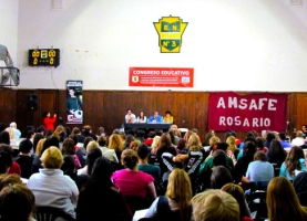 Con más de 700 inscriptos comenzó el Congreso Educativo de Amsafe Rosario