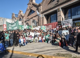 Frazadazo en el Ministerio. Ninguna escuela sin gas