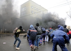 Rechazo a la represión en Santa Cruz